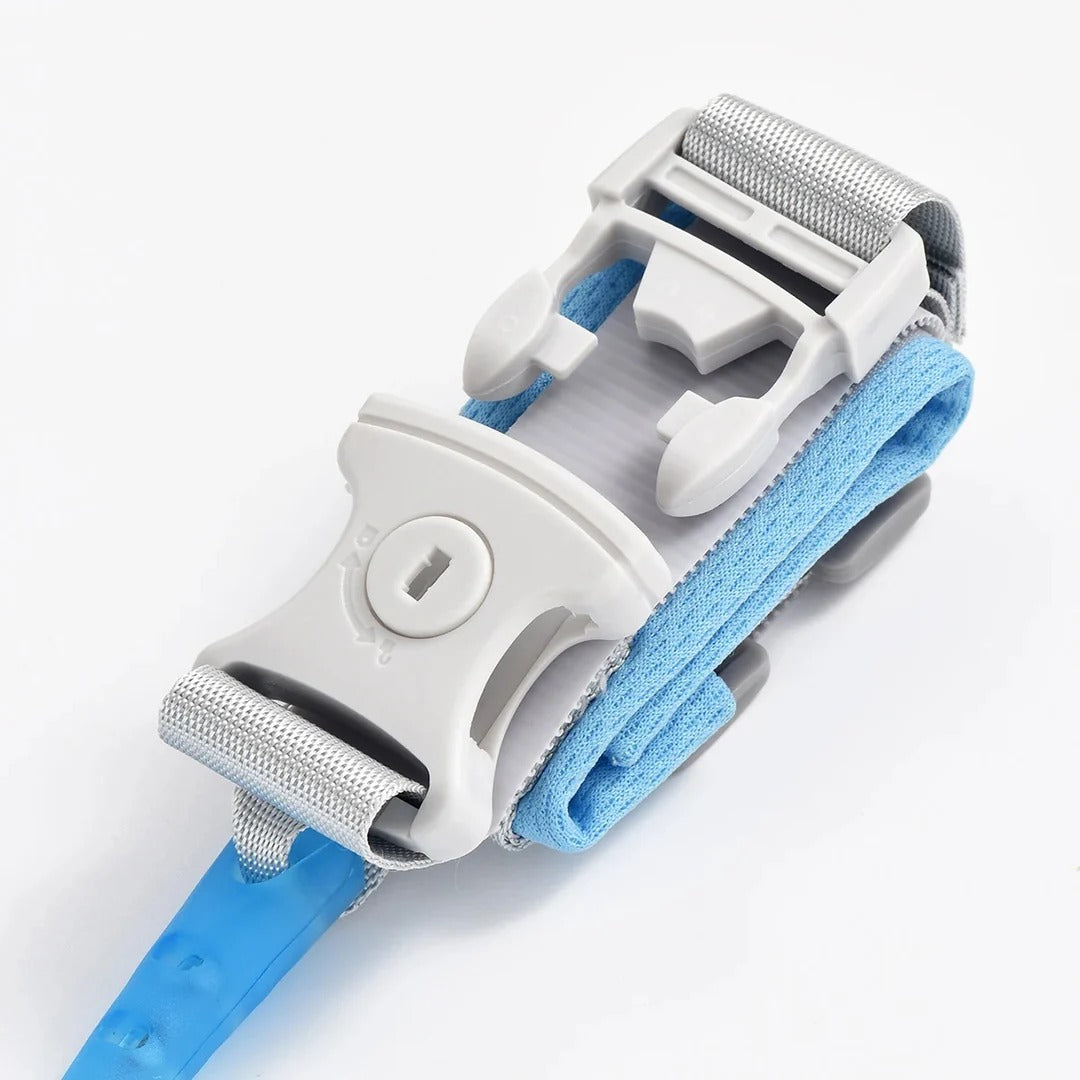 SafeTotStrap ile Kâşifiniz Her An Güvende